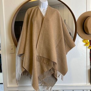 BANANA REPUBLIC Shawl Poncho Wrap Camel Wool Blend One Size